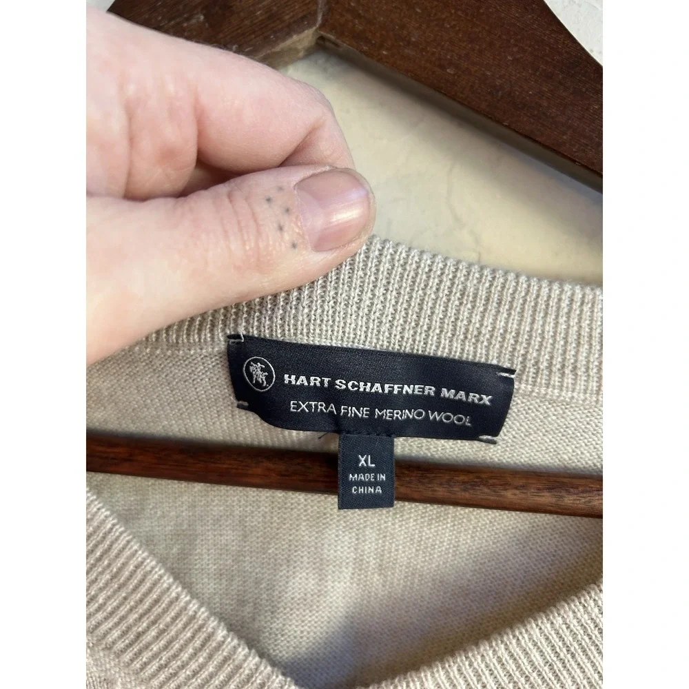 Hart Schaffner Marx Extra Fine Merino Wool V Neck Pullover Sweater XL Beige